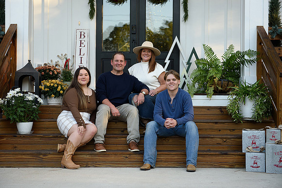 2025_HymelFamily_084
