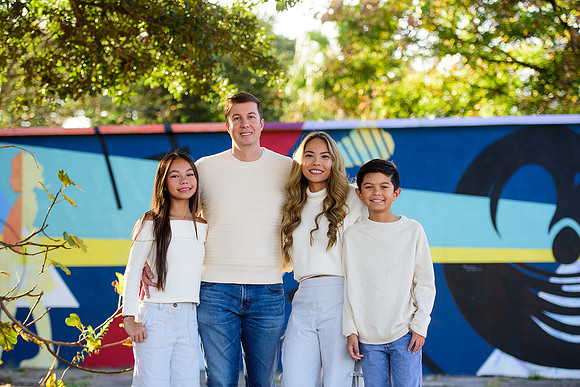 2025_HotardFamily-003